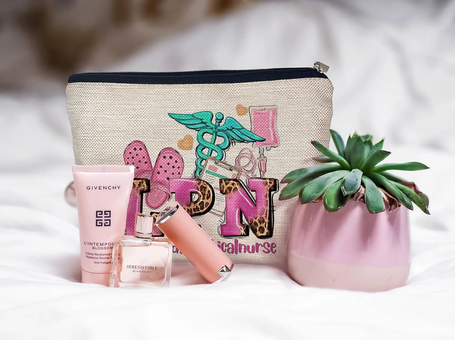 Ayxvt LPN Licensed Practical Nurse Cosmetic Bag,Retro Gorgeous Pink Leopard Clipart Decorative Women's Makeup Bag Zipper Pouch Travel Toiletry,Nurse's Day Nurse Graduation Gifts for Nurse Women Girls