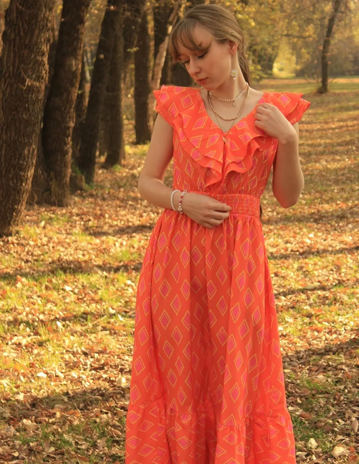 GRACE KARIN Women's Summer Dress Casual Boho Beach V Neck Smocked Waist Front Ruffle Floral Maxi Dresses with Pockets