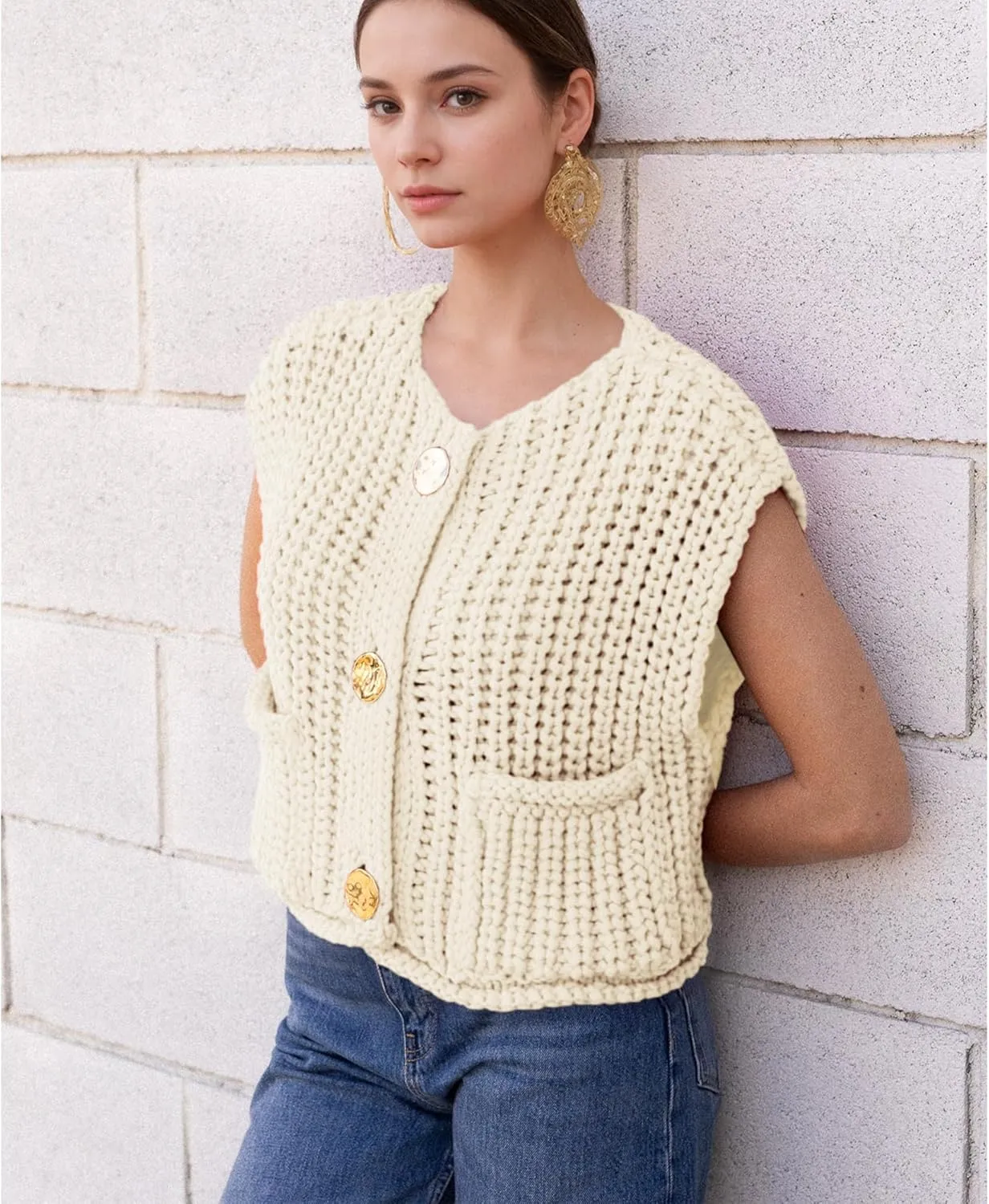 Hixiaohe Womens Crochet Chunky Knit Top Sleeveless Button Down Crop Tops Trendy Cardigan Sweater Vest for Women with Pockets