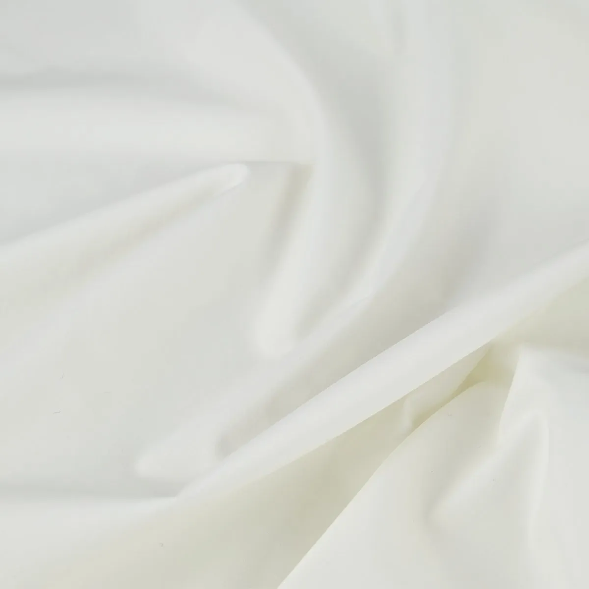 Ivory Poplin Fabric 97599