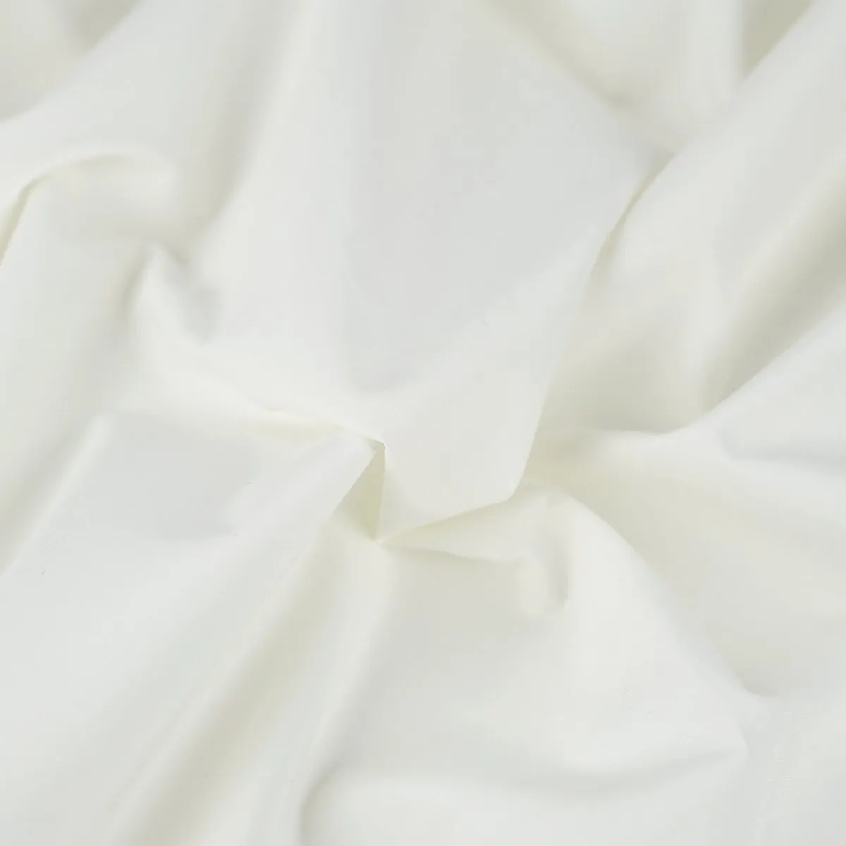 Ivory Poplin Fabric 97599