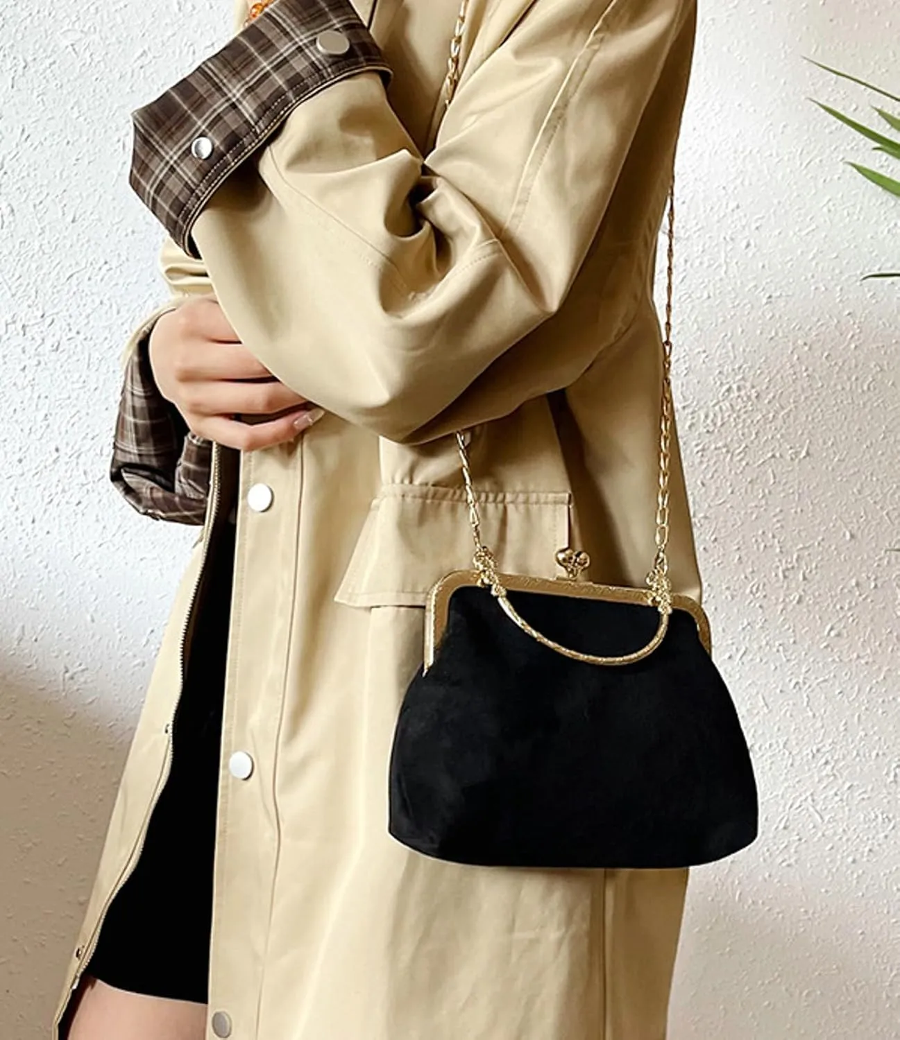 Kiss Lock Top Handle Handbag 2025 Trendy Evening Clutch Bag Women Retro Suede Purse Chain Crossbody Bag
