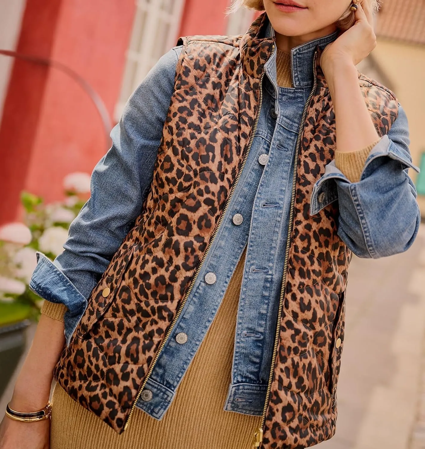 LifeShe Womens Leopard Quilted Vest Stand Collar Zip Up Reversible Puffer Vest Sleeveless Padded Gilet Coat with Pockets
