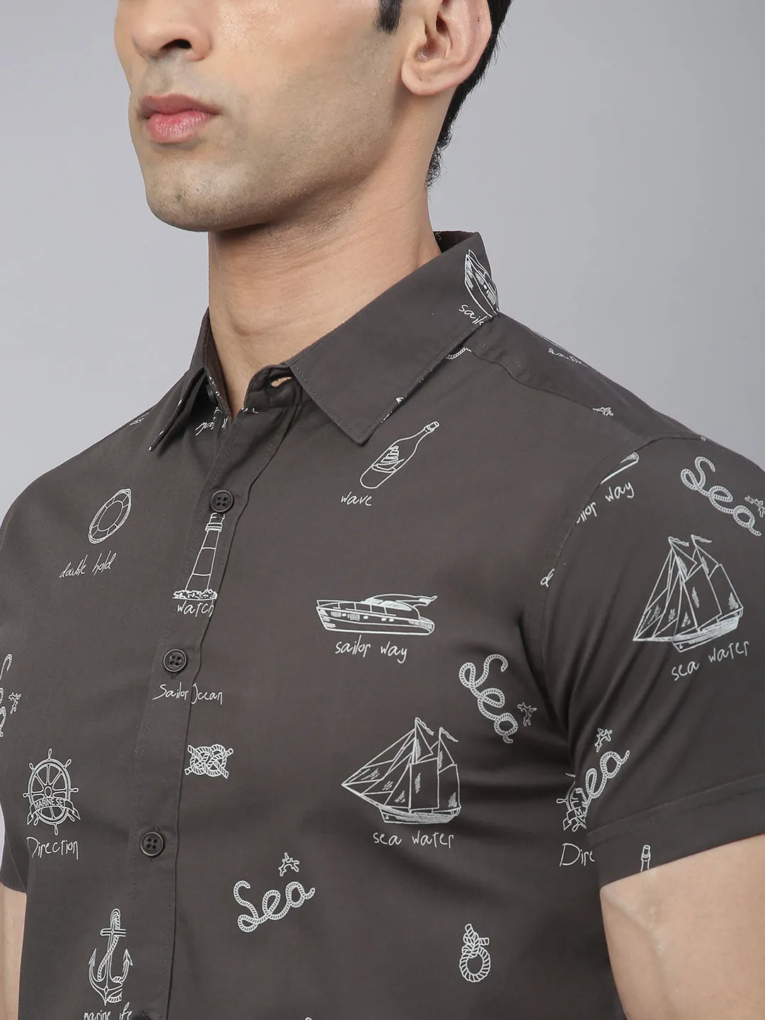 Men's Abstract Print Slim Fit Half Shirts (Green)