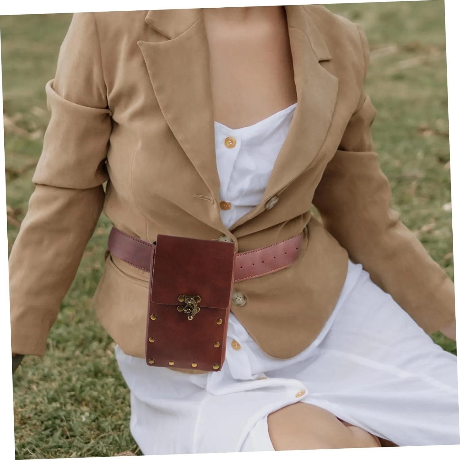 Retro Waist Pouch Fashion Belt Bag Small Waist Bag for Women for Travel Everyday