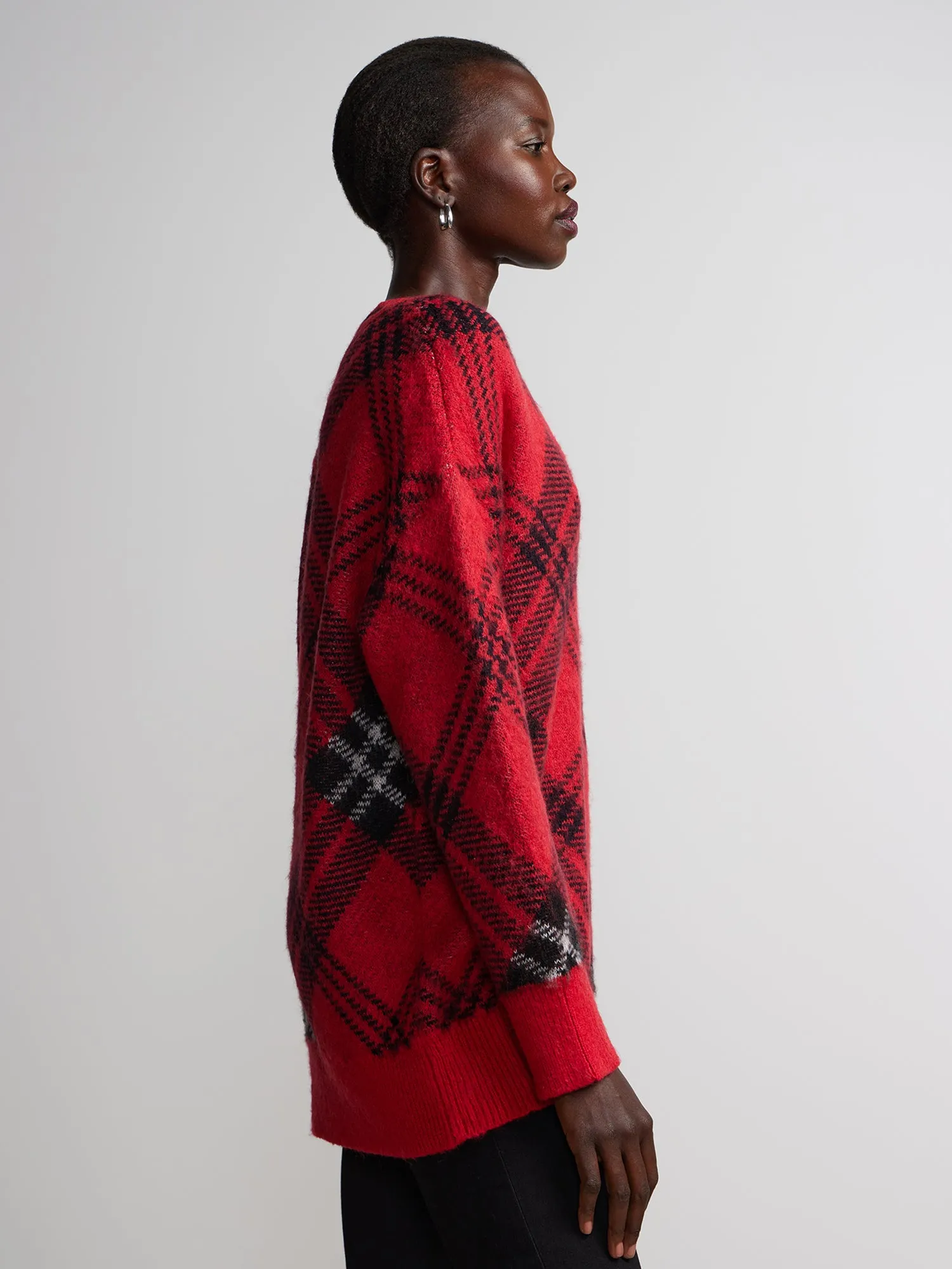V-Neck Plaid Pullover