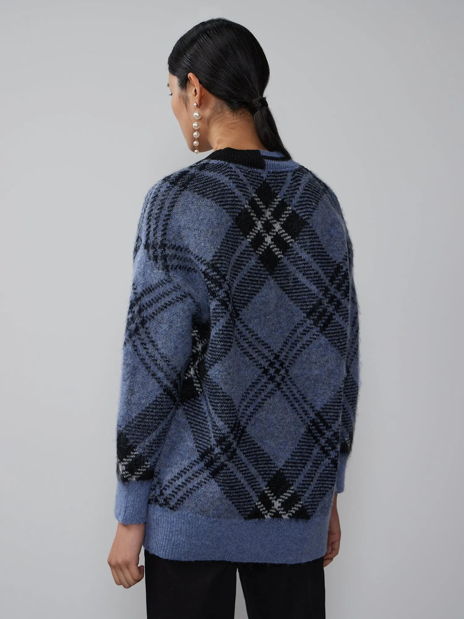 V-Neck Plaid Pullover