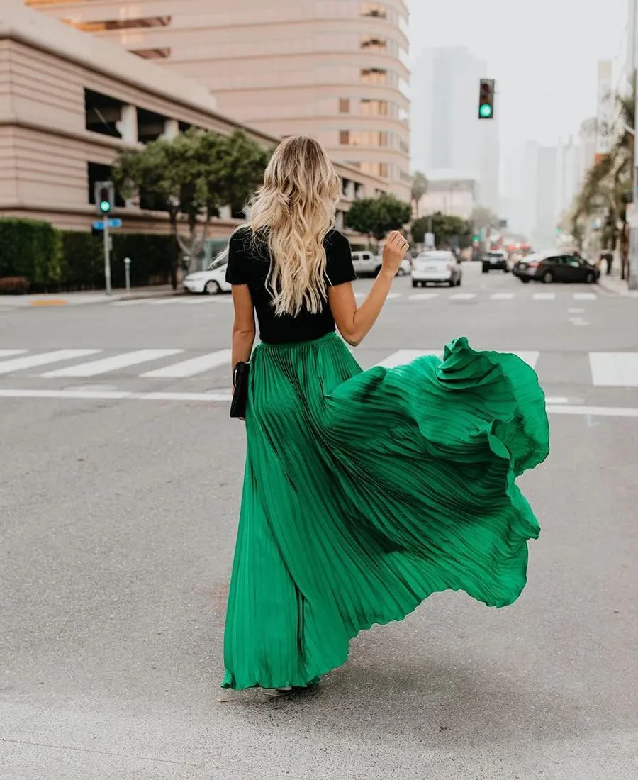 Women's High Elastic Waist Pleated Flowy Swing A-line Maxi Skirts