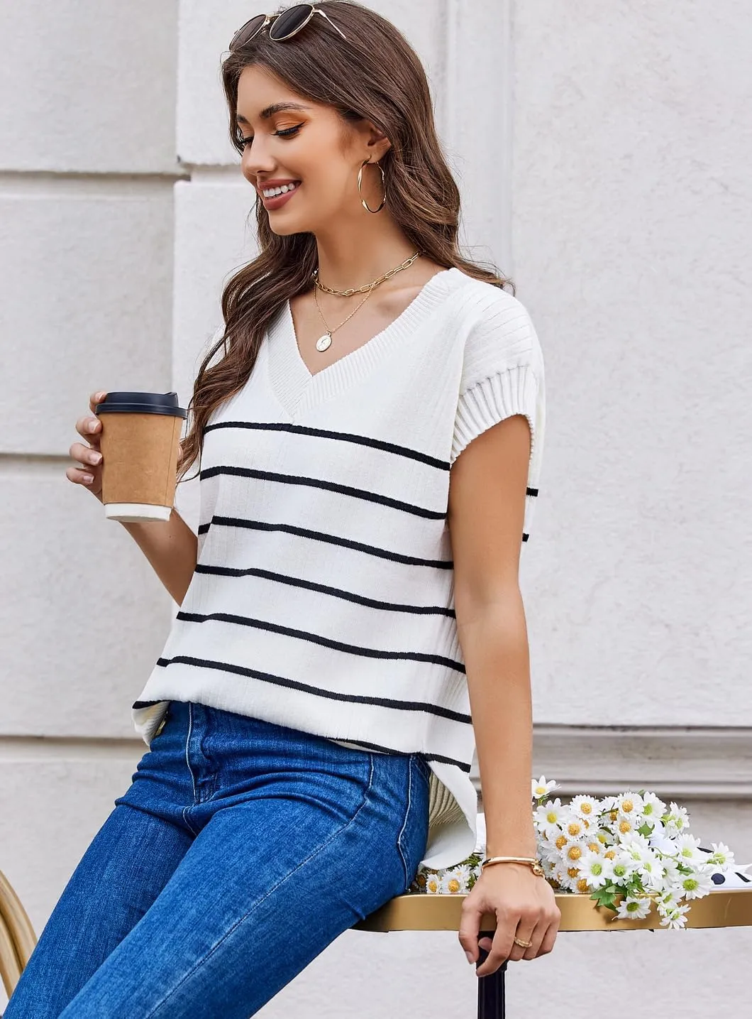 Women's Sweater Vests V Neck Casual Ribbed Knit Sleeveless Sweater Tops Oversized Sweater Vest for Women