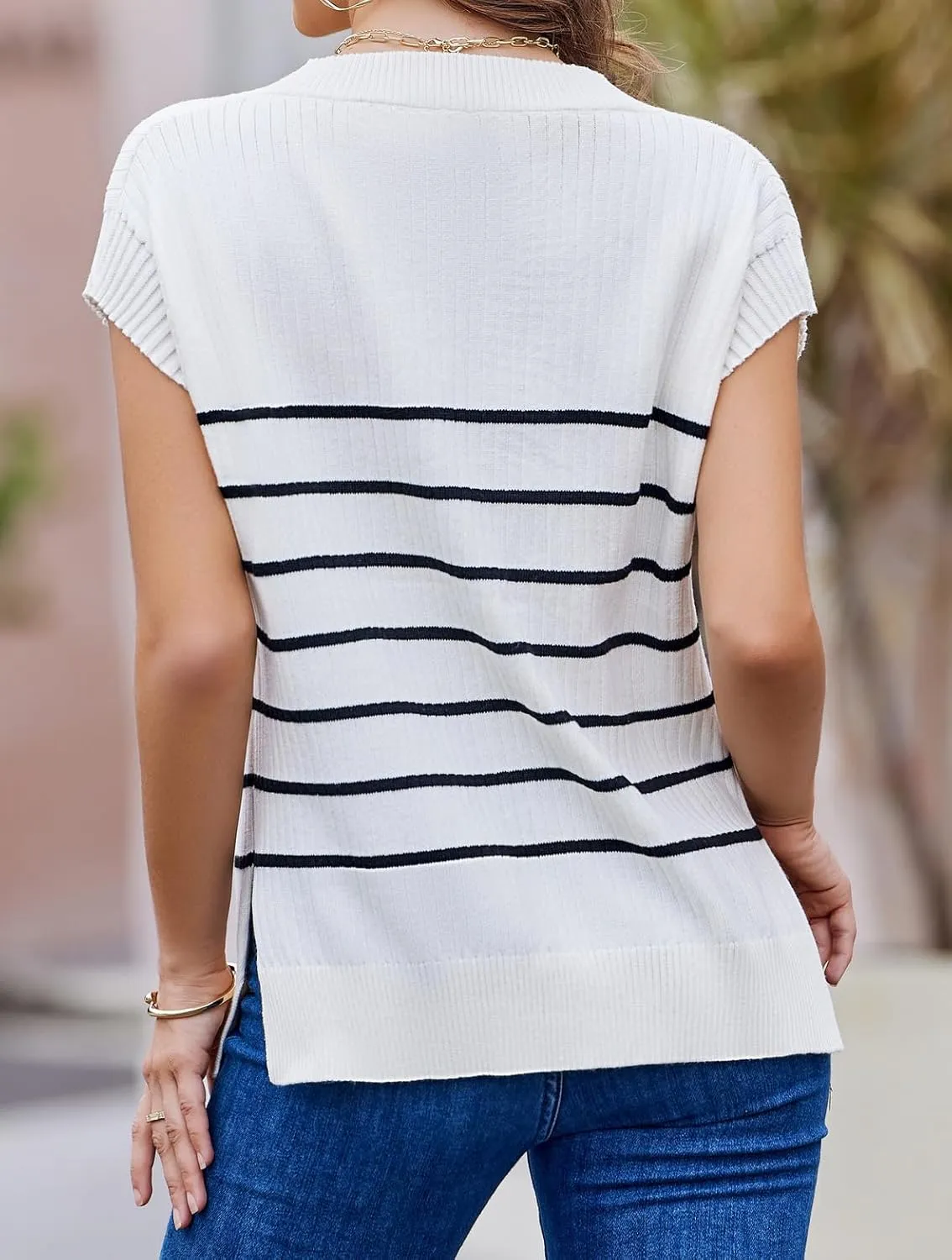 Women's Sweater Vests V Neck Casual Ribbed Knit Sleeveless Sweater Tops Oversized Sweater Vest for Women